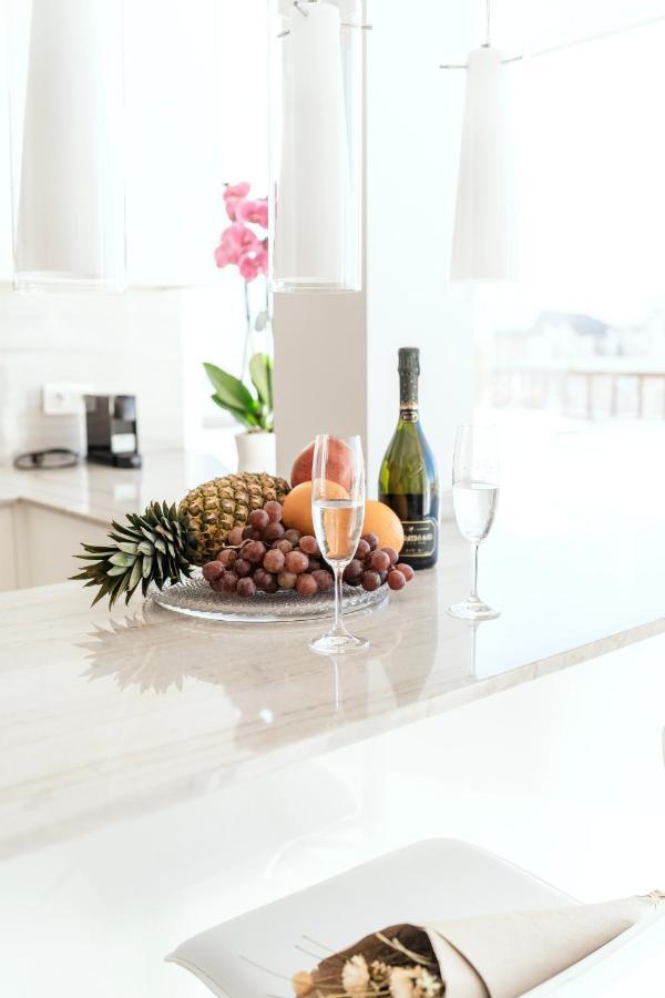 Polo Apartaments 7A มาร์เบยา ภายนอก รูปภาพ